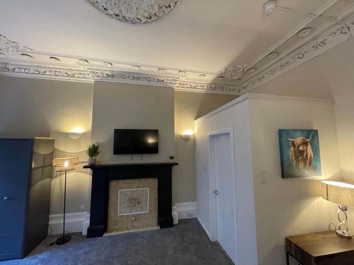 Traditional 5 Bedroom City Centre Apartment Glasgow Exterior foto