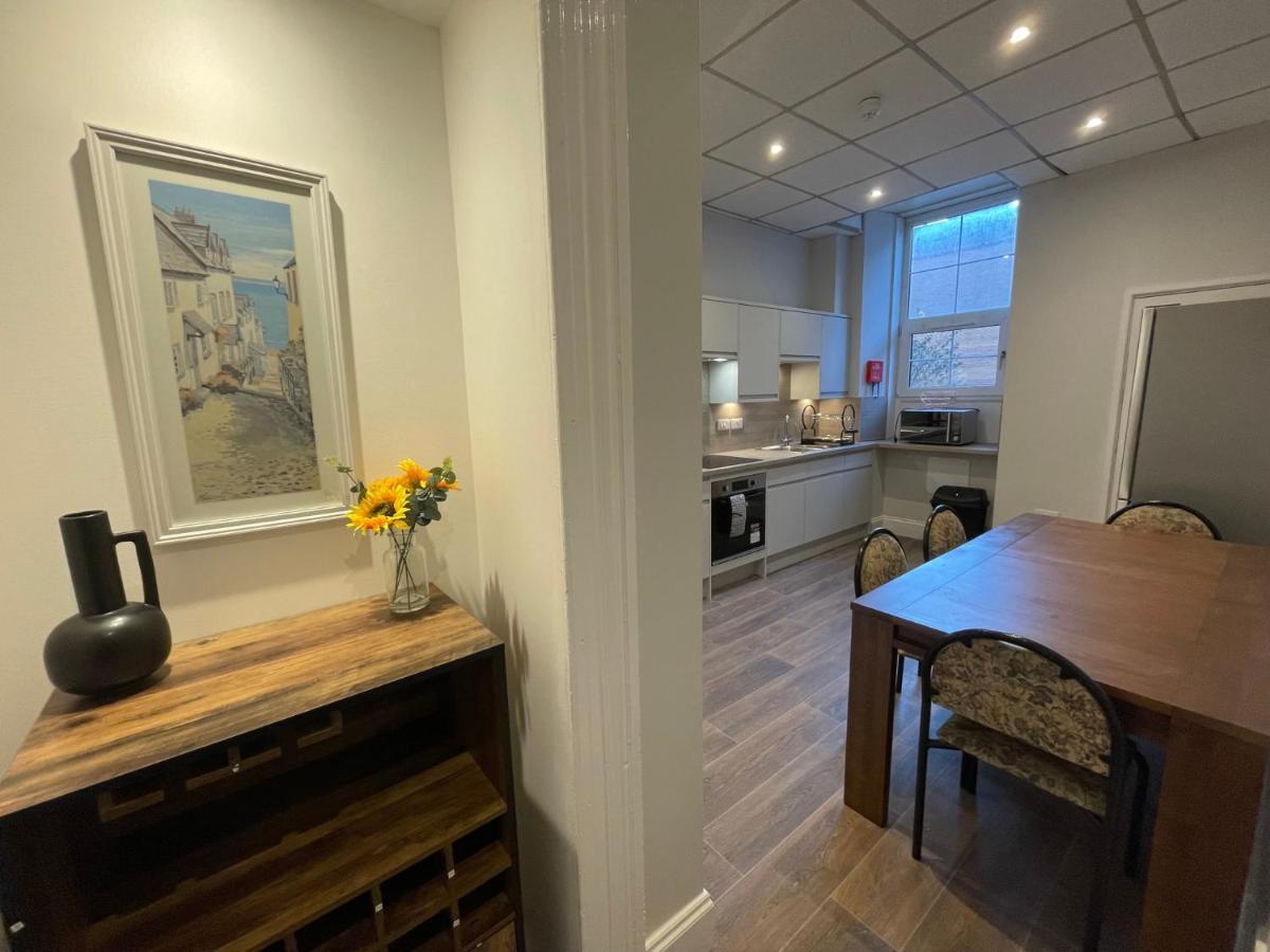 Traditional 5 Bedroom City Centre Apartment Glasgow Exterior foto