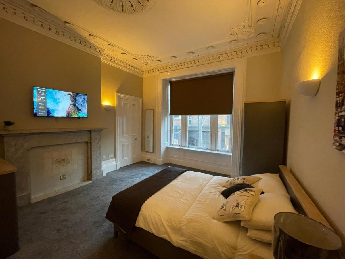 Traditional 5 Bedroom City Centre Apartment Glasgow Exterior foto